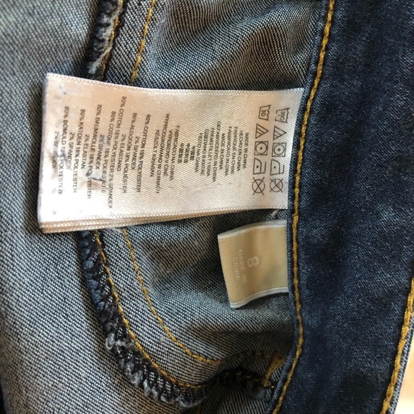 Jeans - Picture 2 of 3